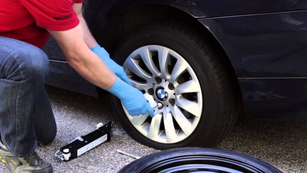 24-hour change tire service